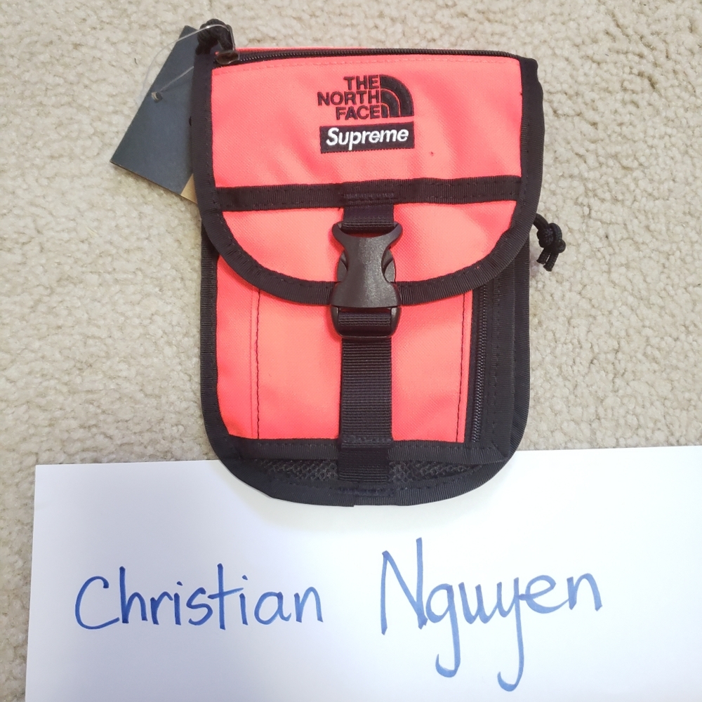 Supreme shoulder bag